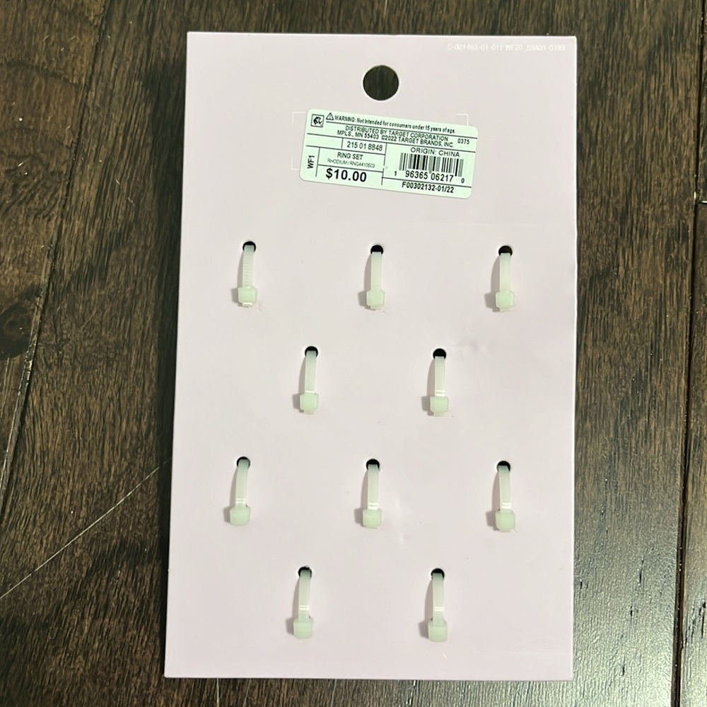 NWT Universal Thread ring set - Picture 5 of 5